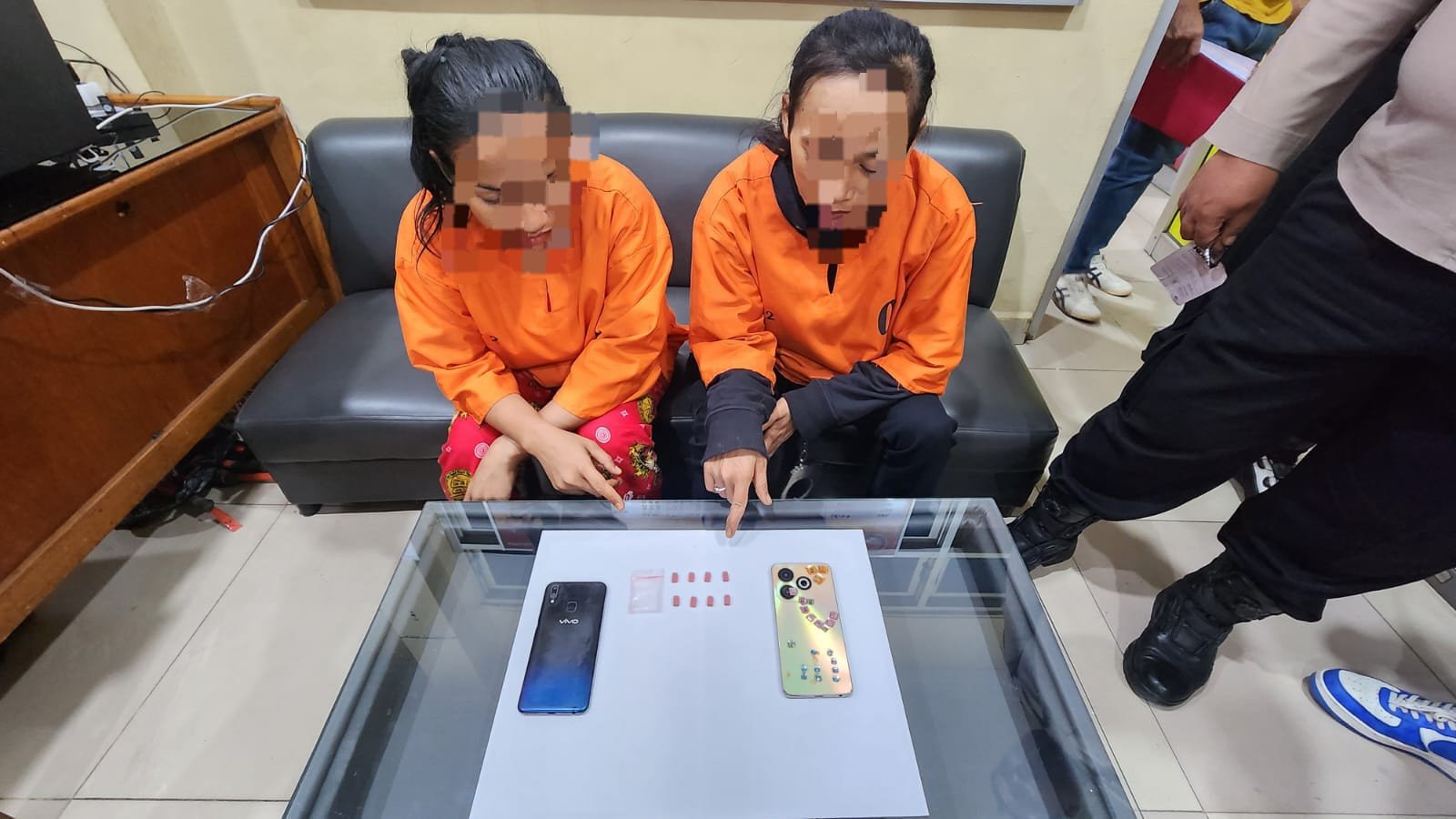 Dugaan Narkotika di Balik Aktivitas Kafe, Dua Perempuan Diamankan Satresnarkoba Polres Dumai