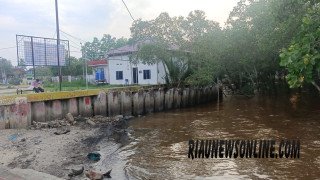 Nelayan Soroti Kondisi Perairan Pesisir Dumai